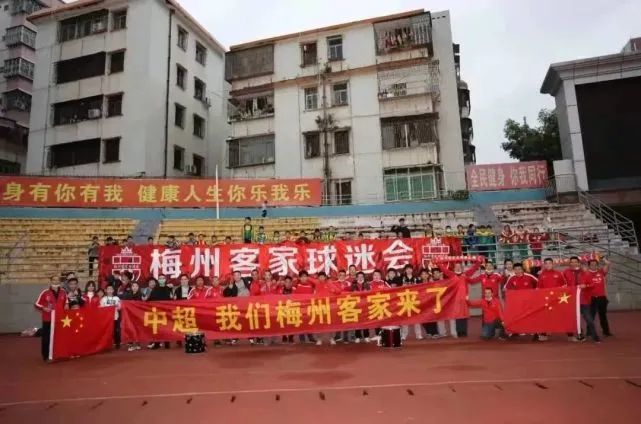 伊人久久综合成人亚洲